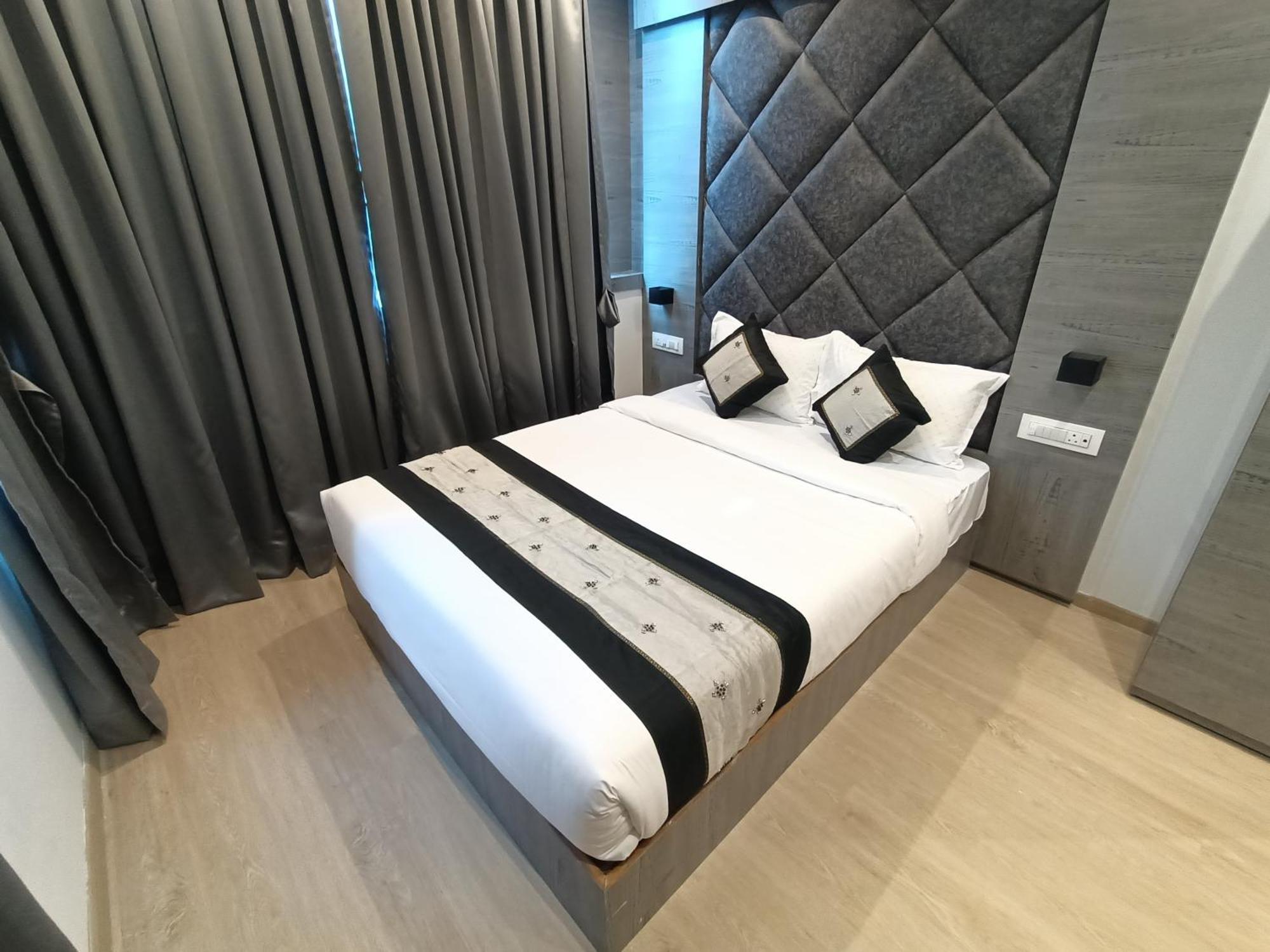 Hotel Beverly Palace Santacruz - Near Bkc - Mumbai Airport T1 Zewnętrze zdjęcie