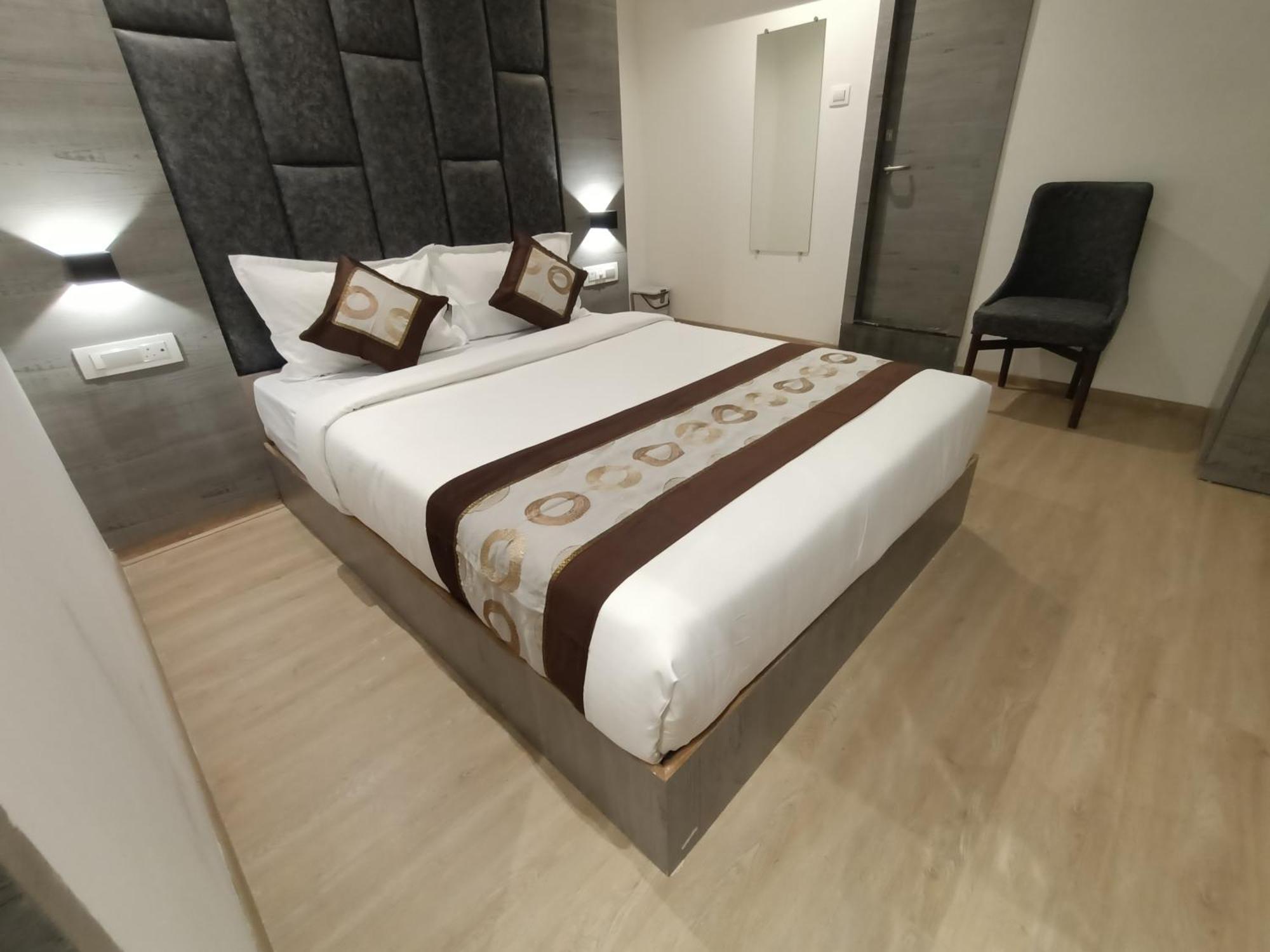 Hotel Beverly Palace Santacruz - Near Bkc - Mumbai Airport T1 Zewnętrze zdjęcie