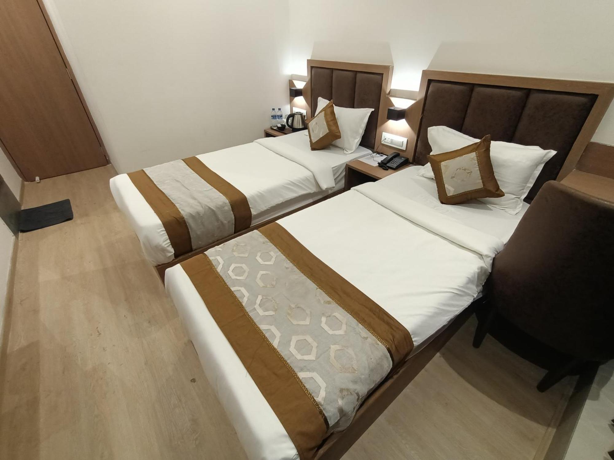 Hotel Beverly Palace Santacruz - Near Bkc - Mumbai Airport T1 Zewnętrze zdjęcie
